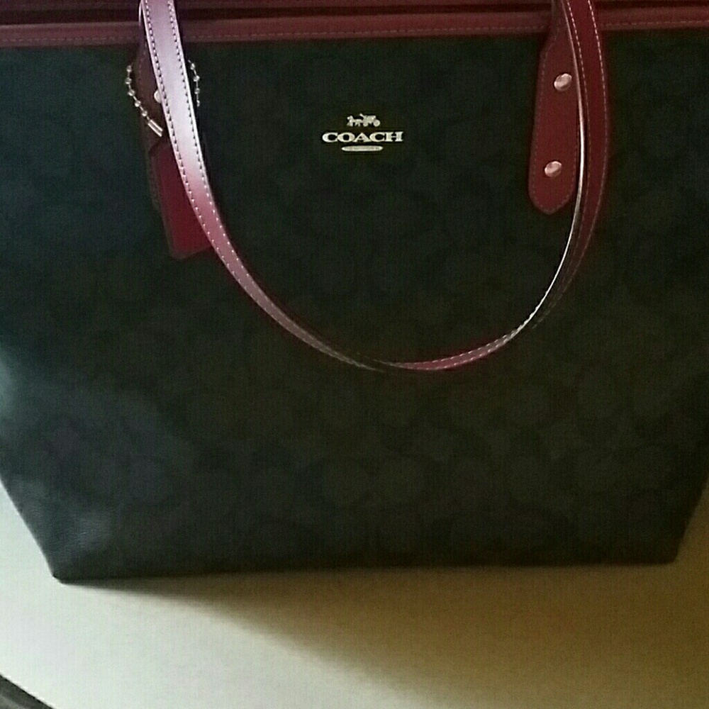 💖 COACH CITY ZIP TOTE 💖  - Picture 5 of 8